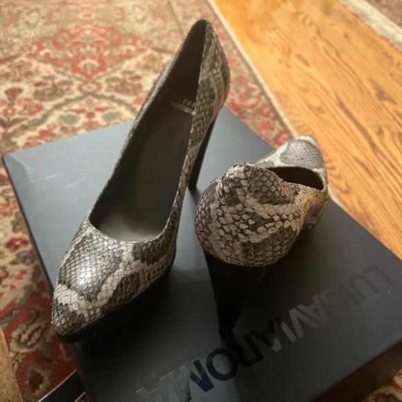 Stuart Weitzman platform snakeskin leather heels size 8.5 medium - Picture 5 of 9